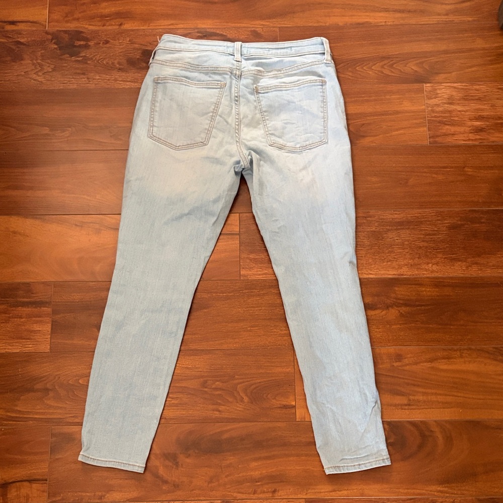 Universal Thread Sky Blue Mid-Rise Skinny Jeans Size 6/28S - Picture 7 of 7